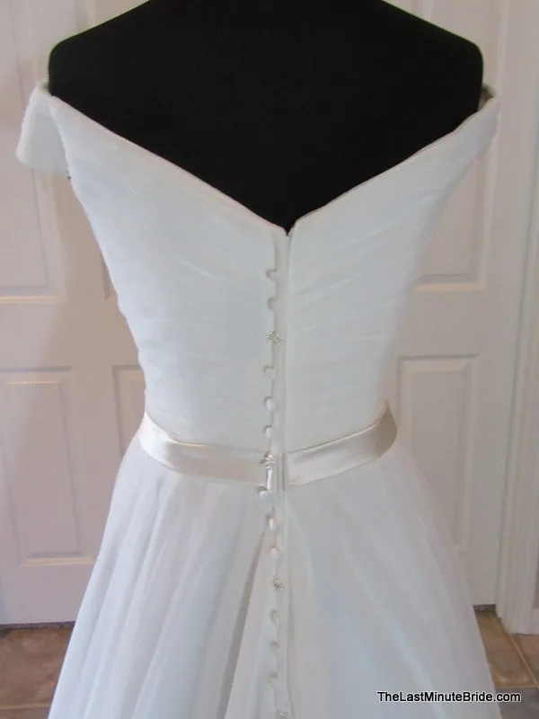 Allure Bridals 9211