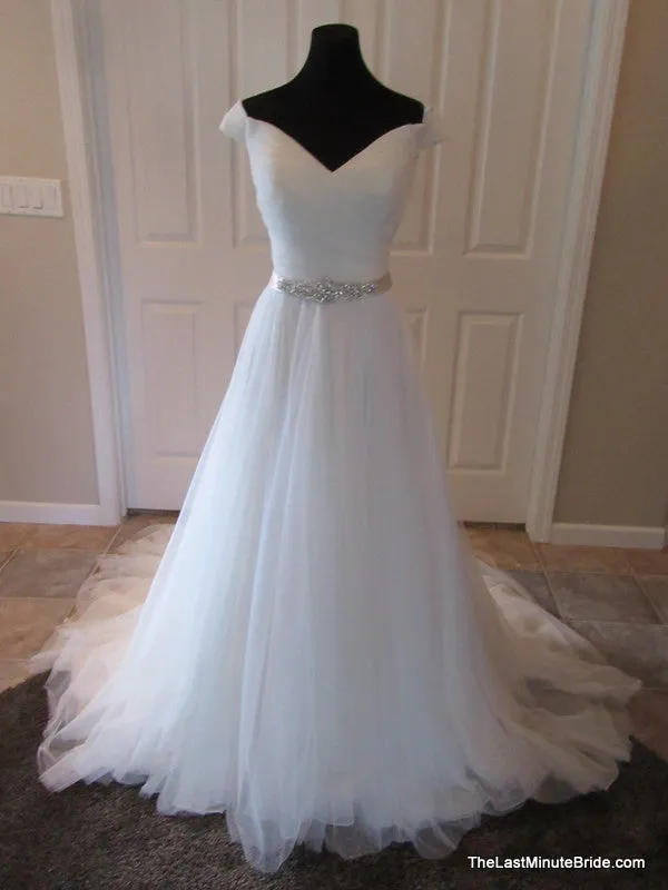 Allure Bridals 9211