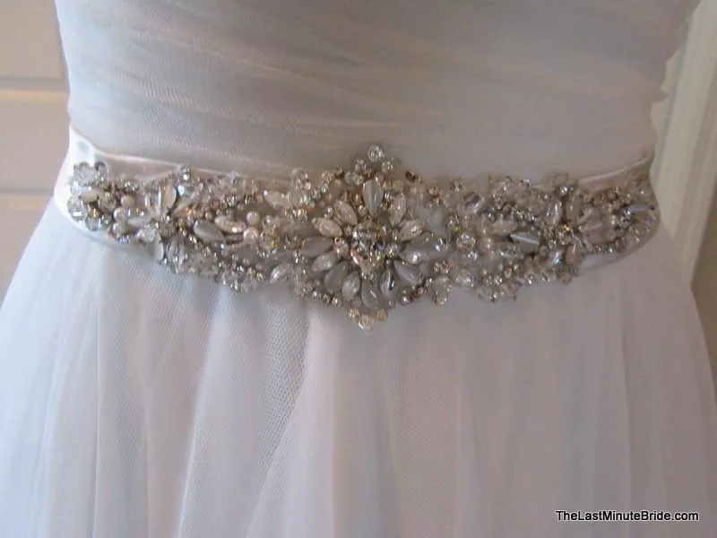 Allure Bridals 9211