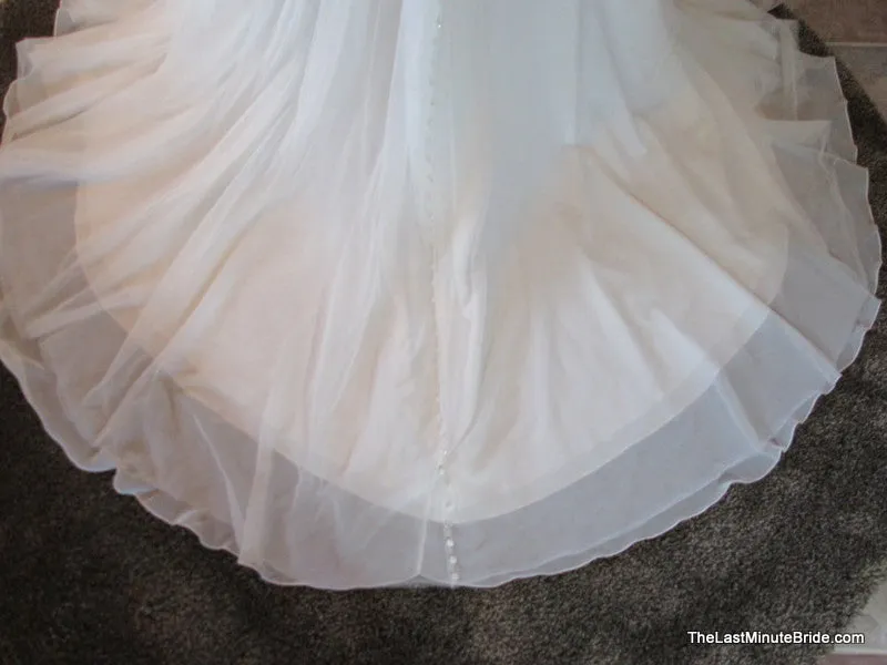 Allure Bridals 9211