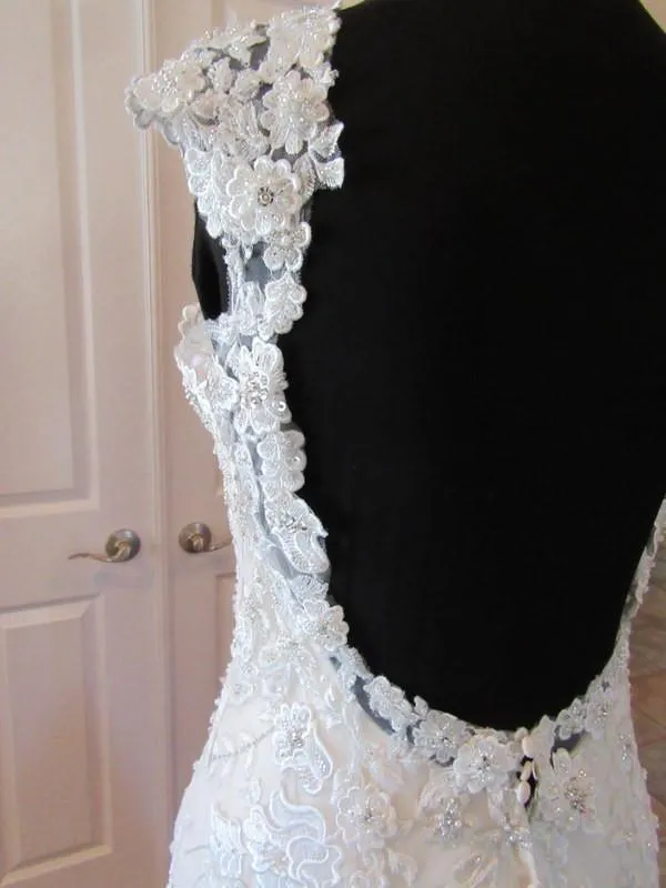 Allure Bridals 9220