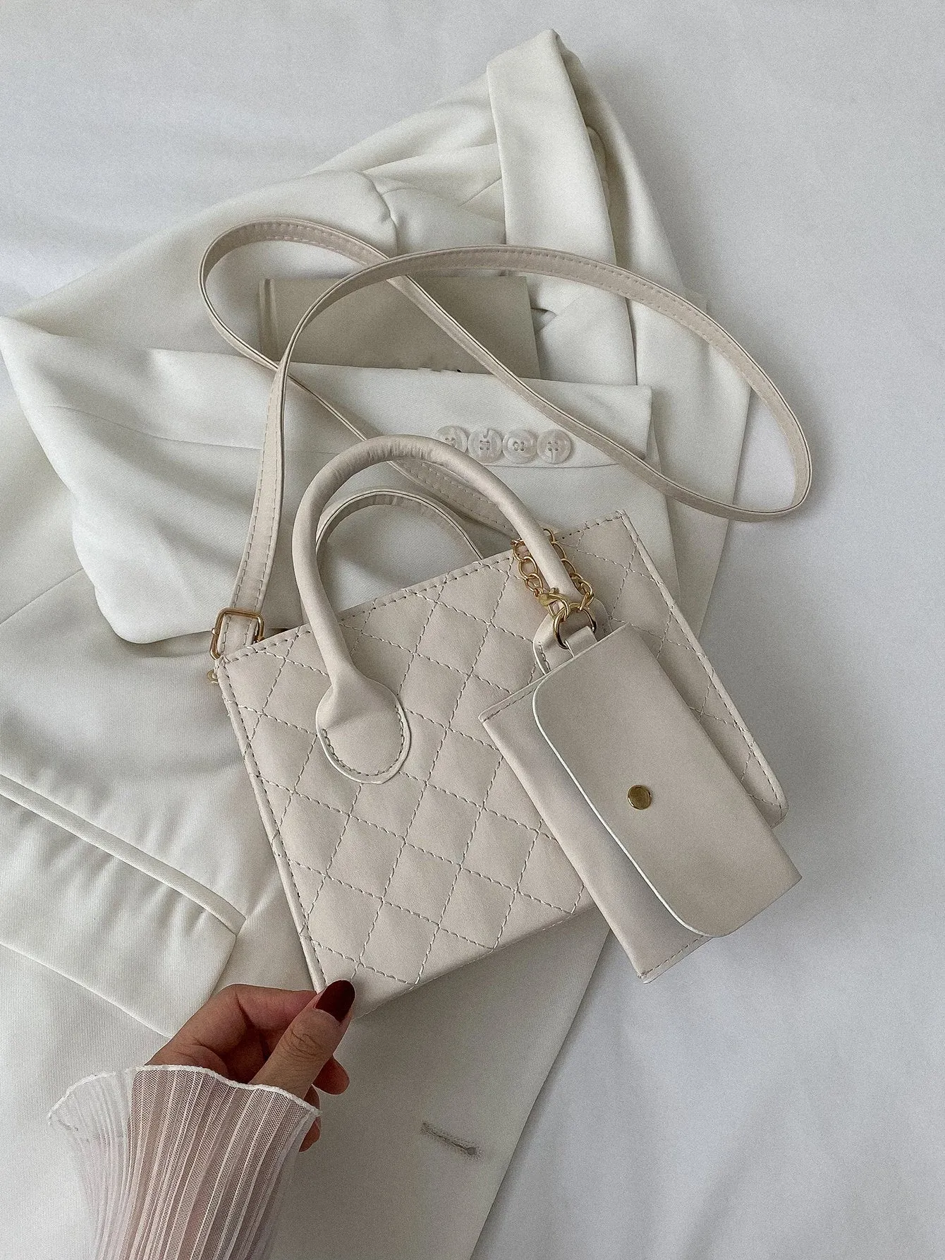 Argyle Quilted Double Handle Square Bag With Coin Purse - Beige