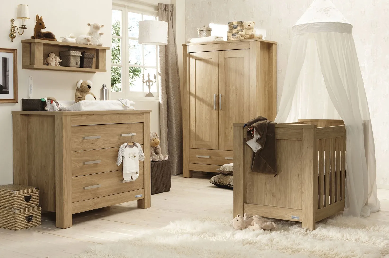 BORDEAUX DRESSER