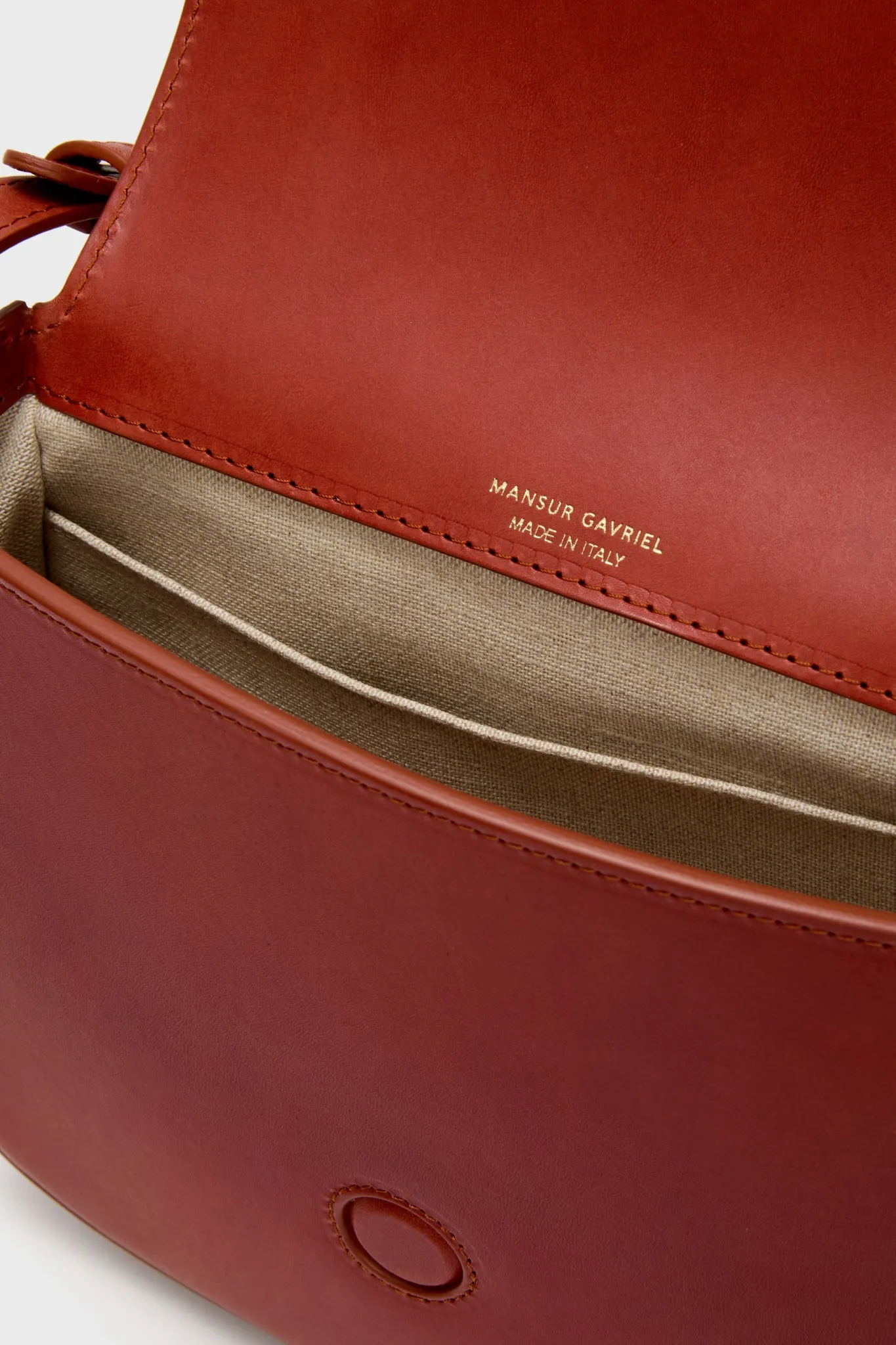 Brandy Classic Crossbody