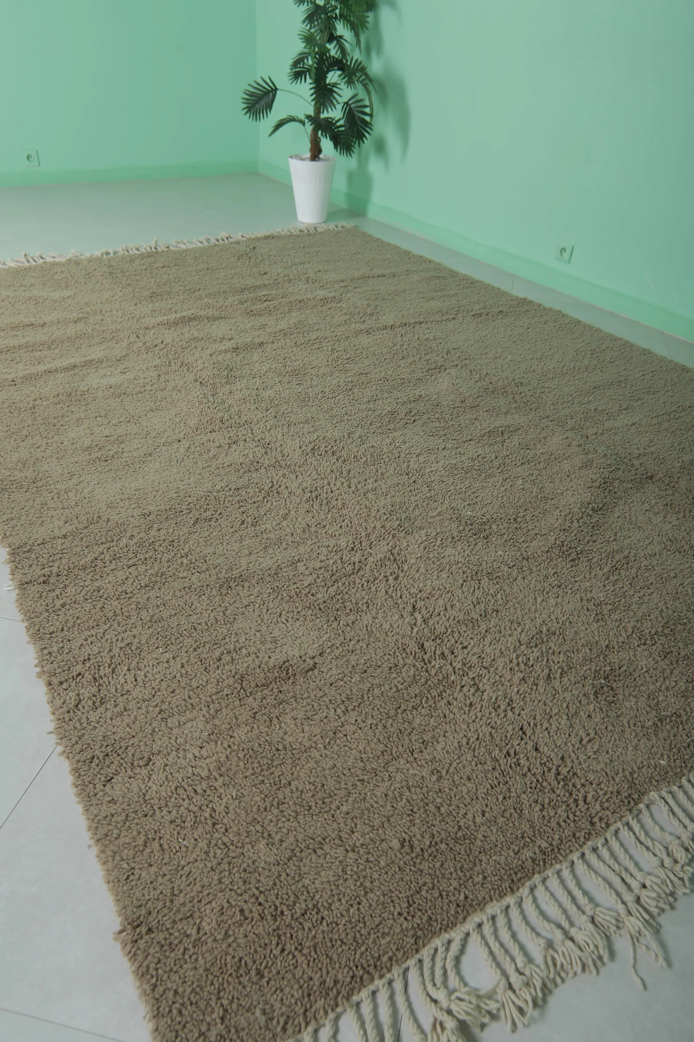 Brown Moroccan Rug - 7.3 x 10.6 Feet | Handwoven Wool Carpet