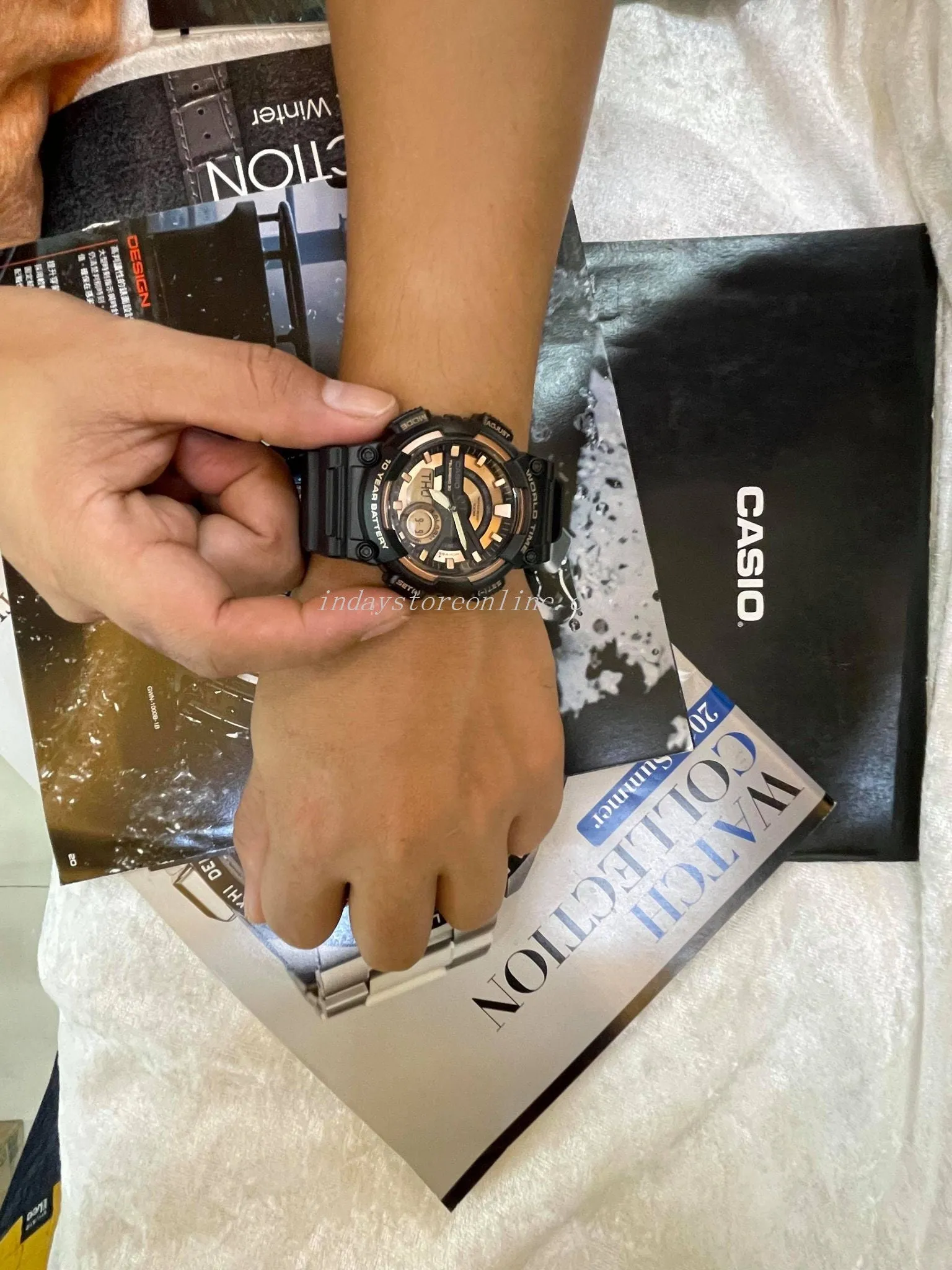 Casio Analog-Digital Men's Watch AEQ-110W-1A3 Resin Band Resin Glass Battery Life 10-Years