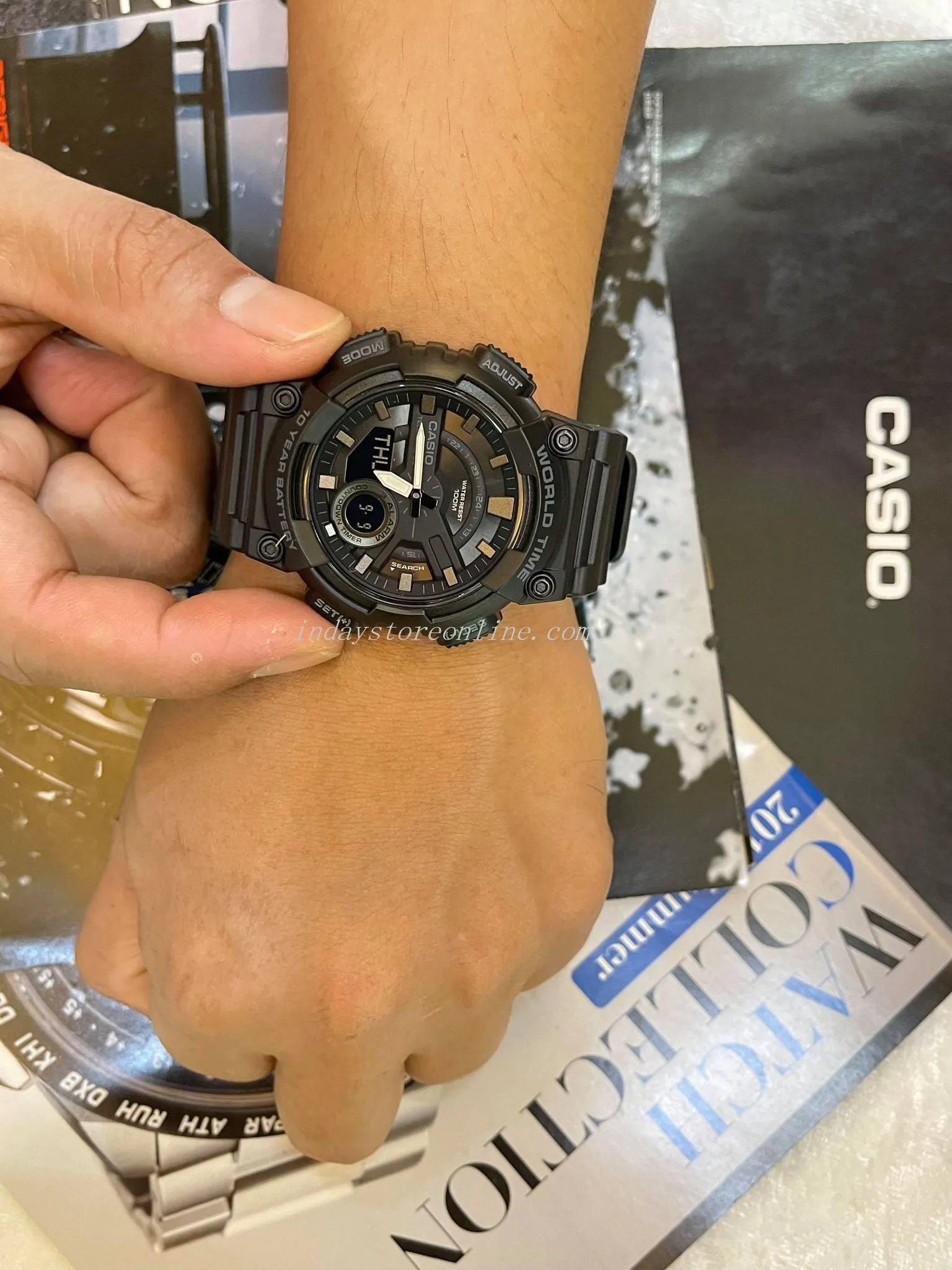 Casio Analog-Digital Men's Watch AEQ-110W-1B Resin Band Resin Glass Battery Life 10-Years
