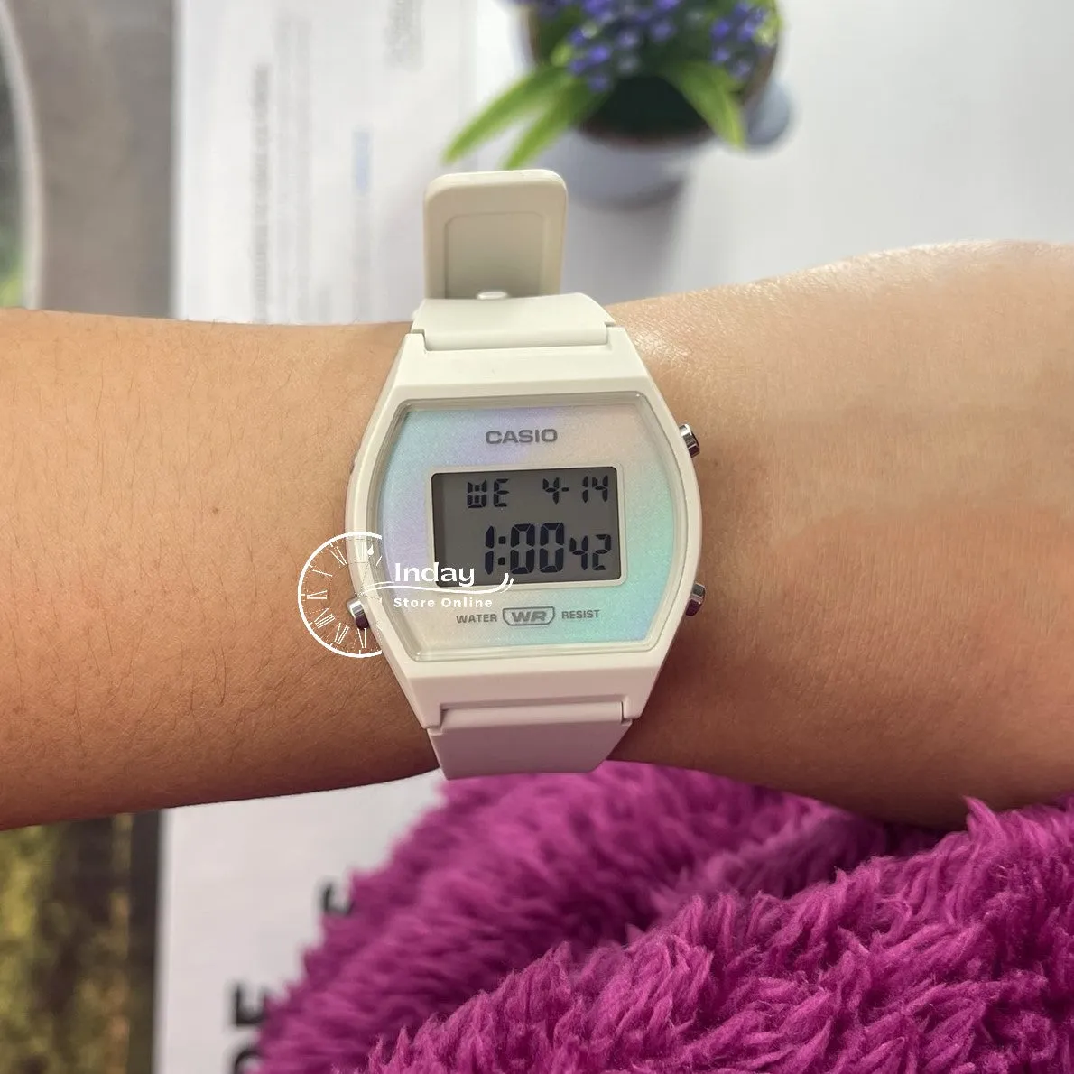 Casio Digital Women's Watch LW-205H-8A Digital Resin Band Resin Glass