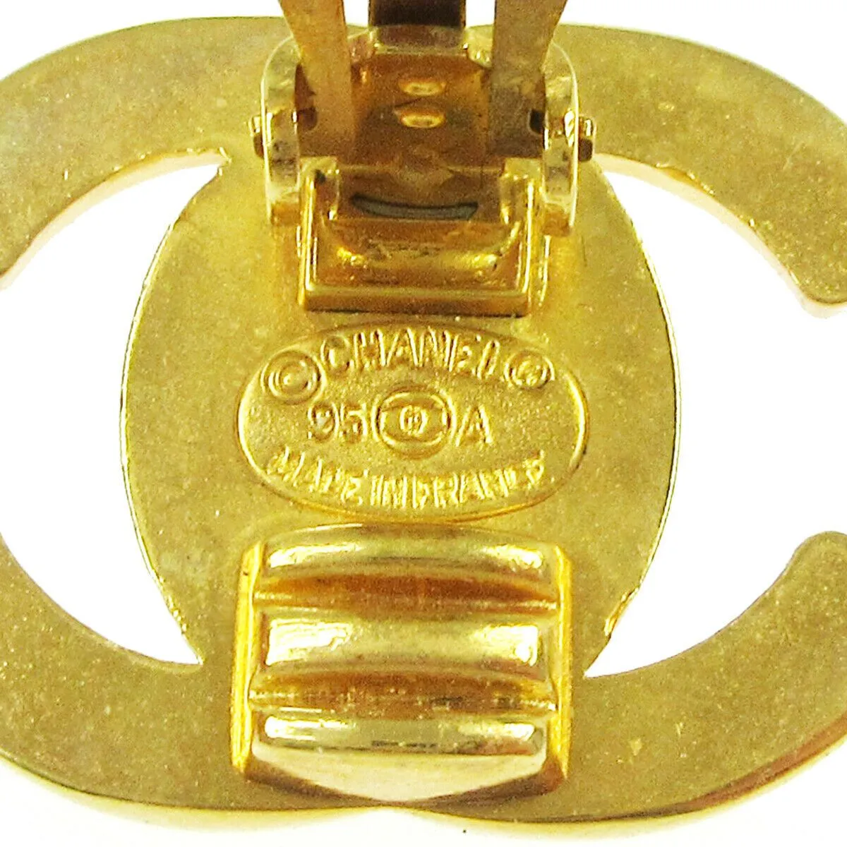 CHANEL CC Logos Turnlock Motif Earrings Clip-On Gold-Tone 95A 03352