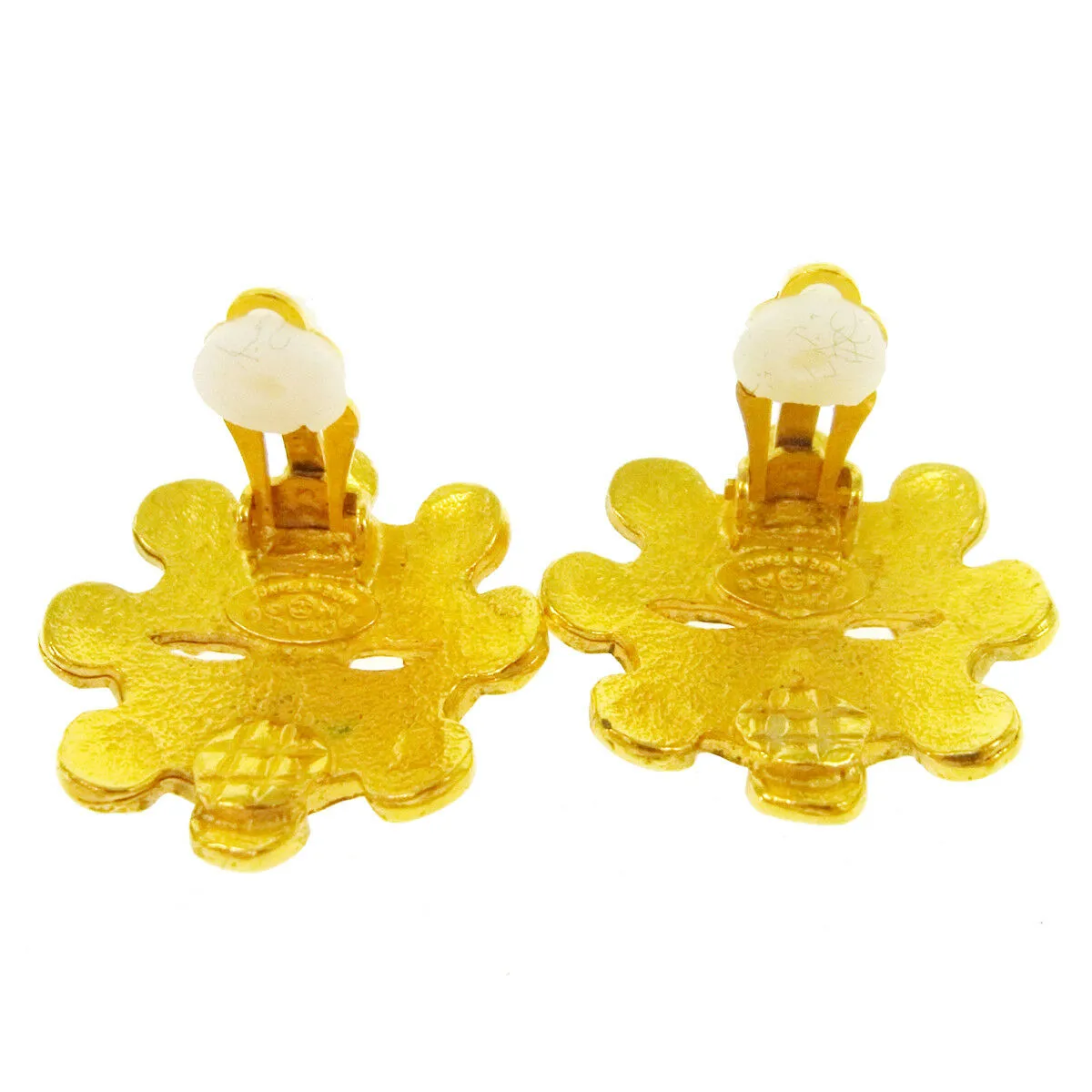 CHANEL Vintage CC Logos Earrings 1.0 - 1.0 Clip-On Gold-tone AK35536d
