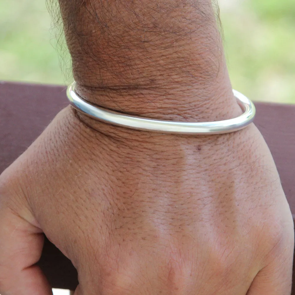 Classic Bangle