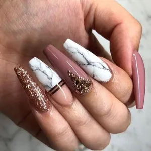 Coffin marble in elegant french nude
