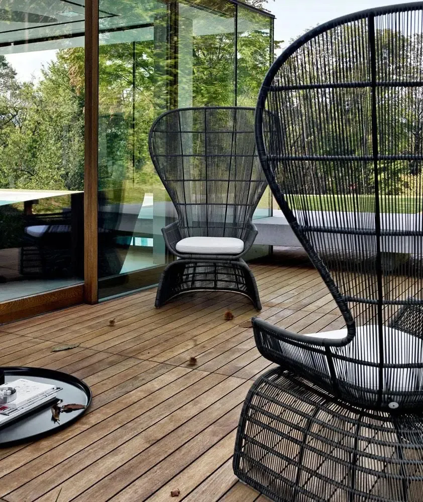 Crinoline Outdoor Armchair