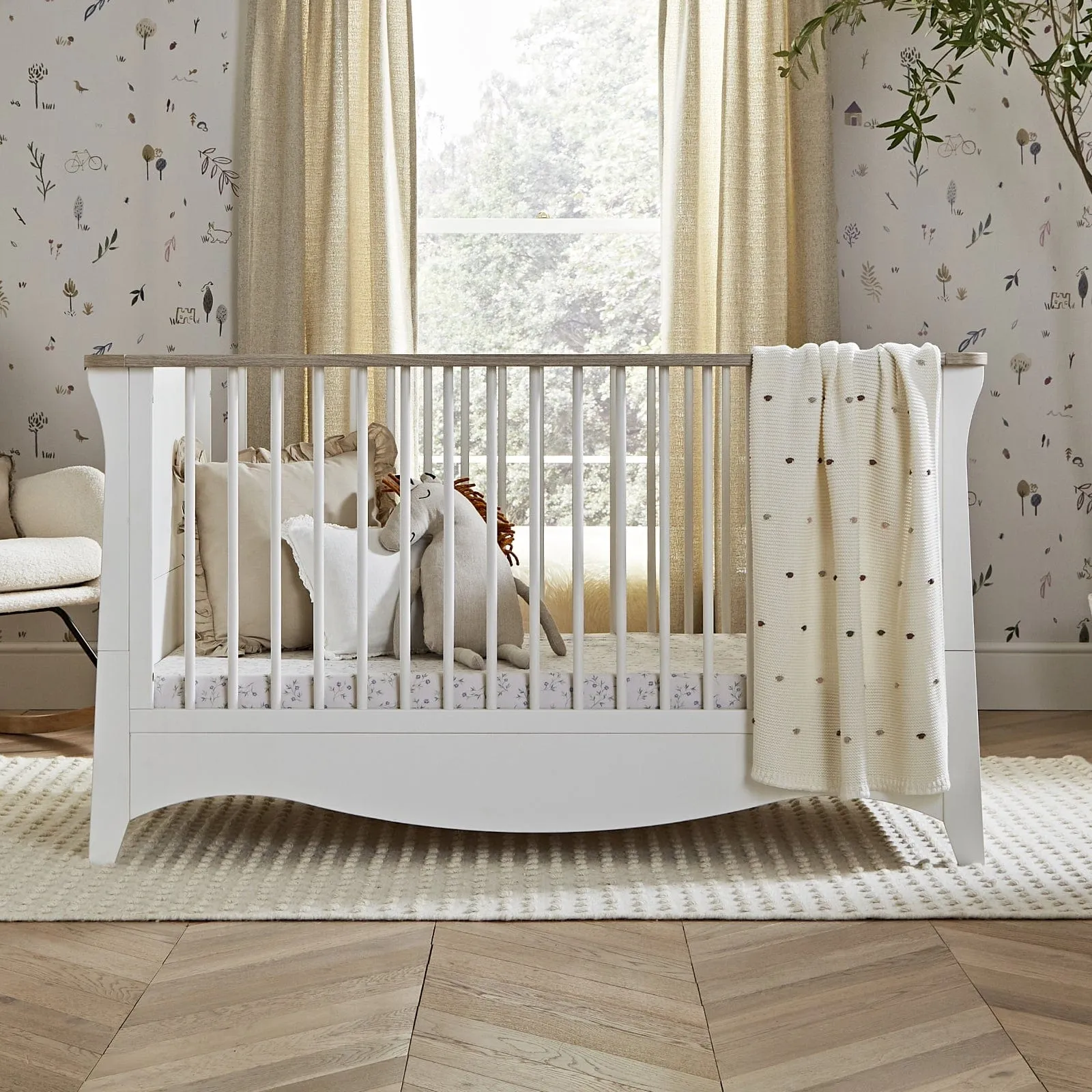Cuddleco Clara 2 Piece Set 3 Drawer Dresser and Cot Bed - White Ash