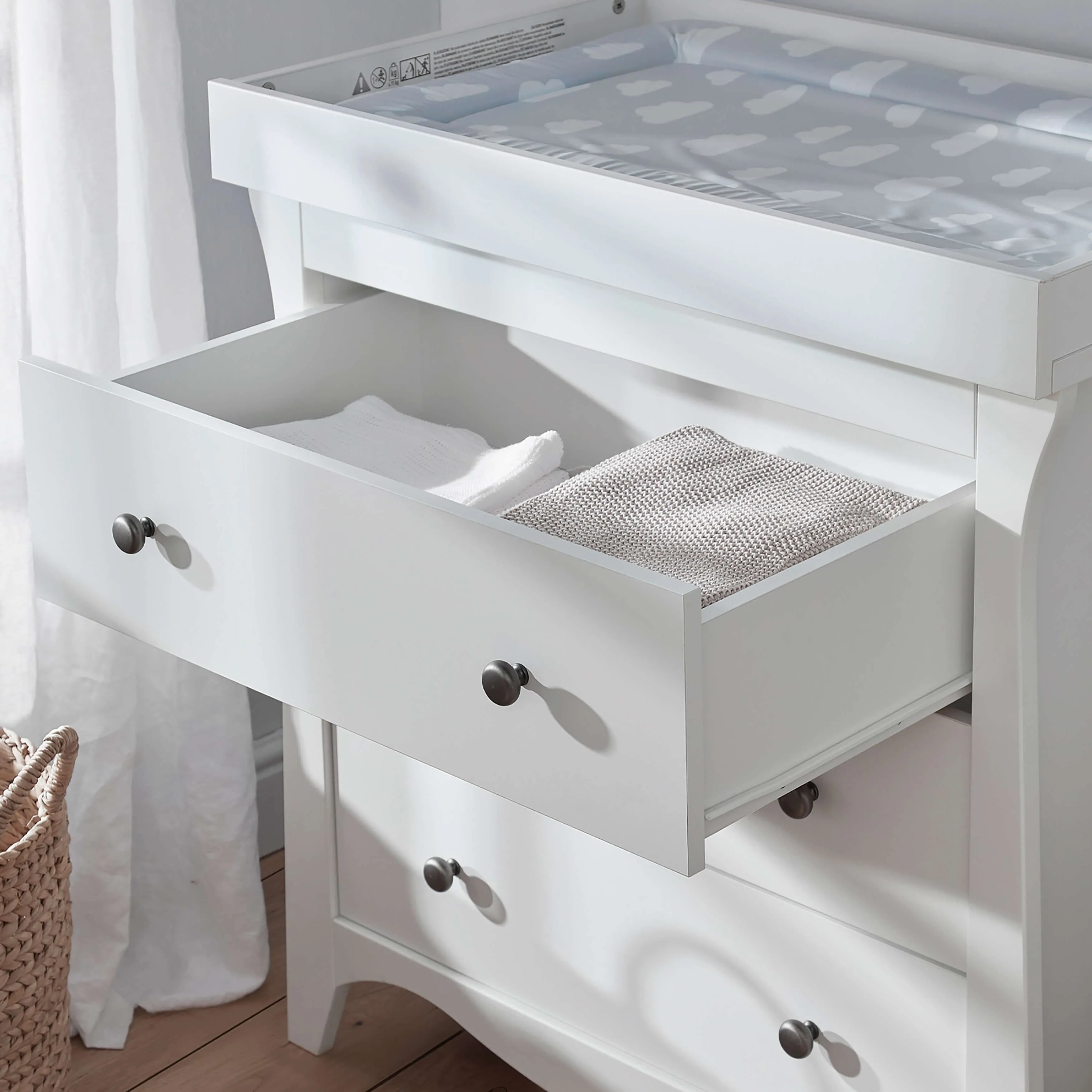 Cuddleco Clara 2 Piece Set 3 Drawer Dresser and Cot Bed - White