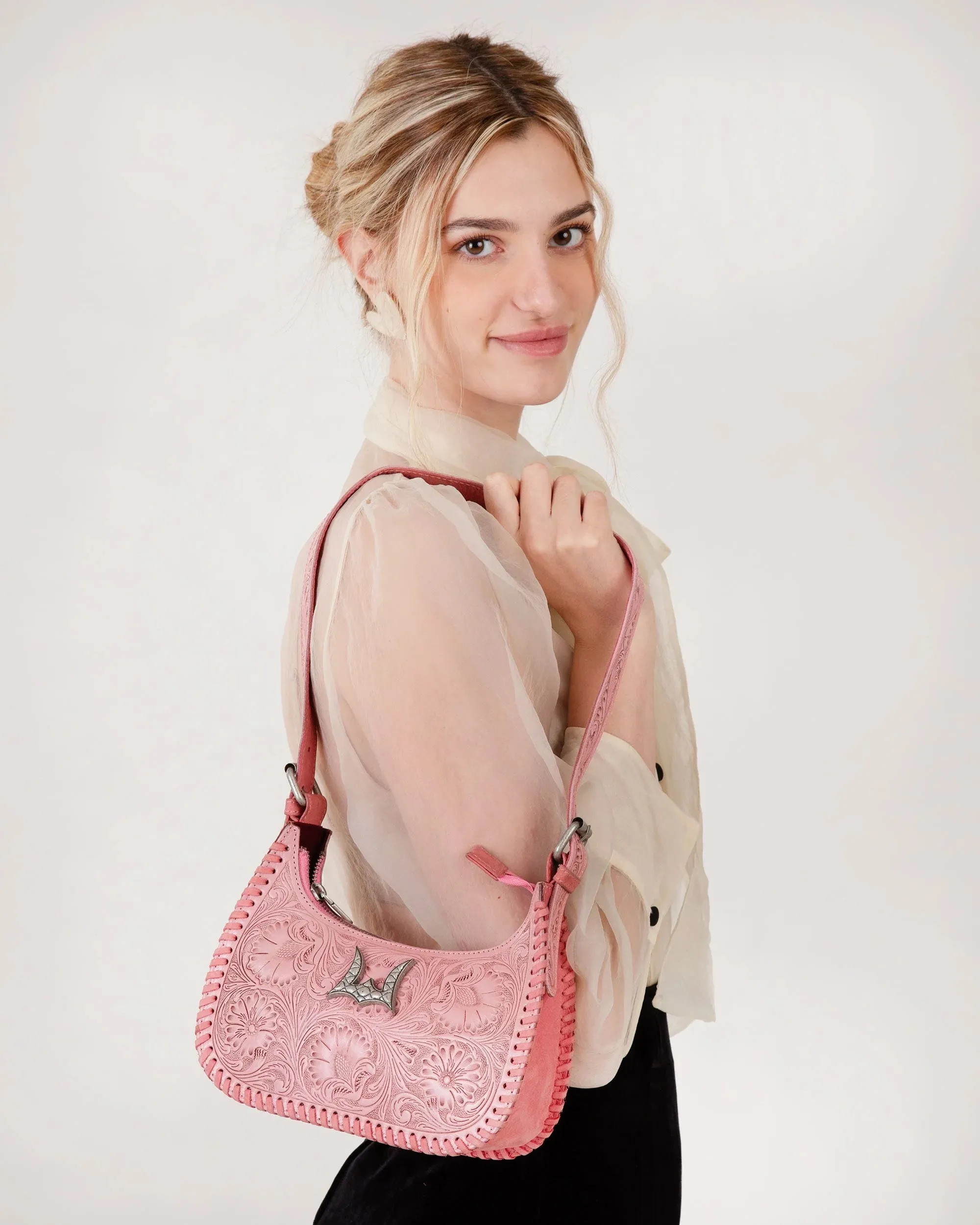 Dannia Medium Purse - Pink Leather