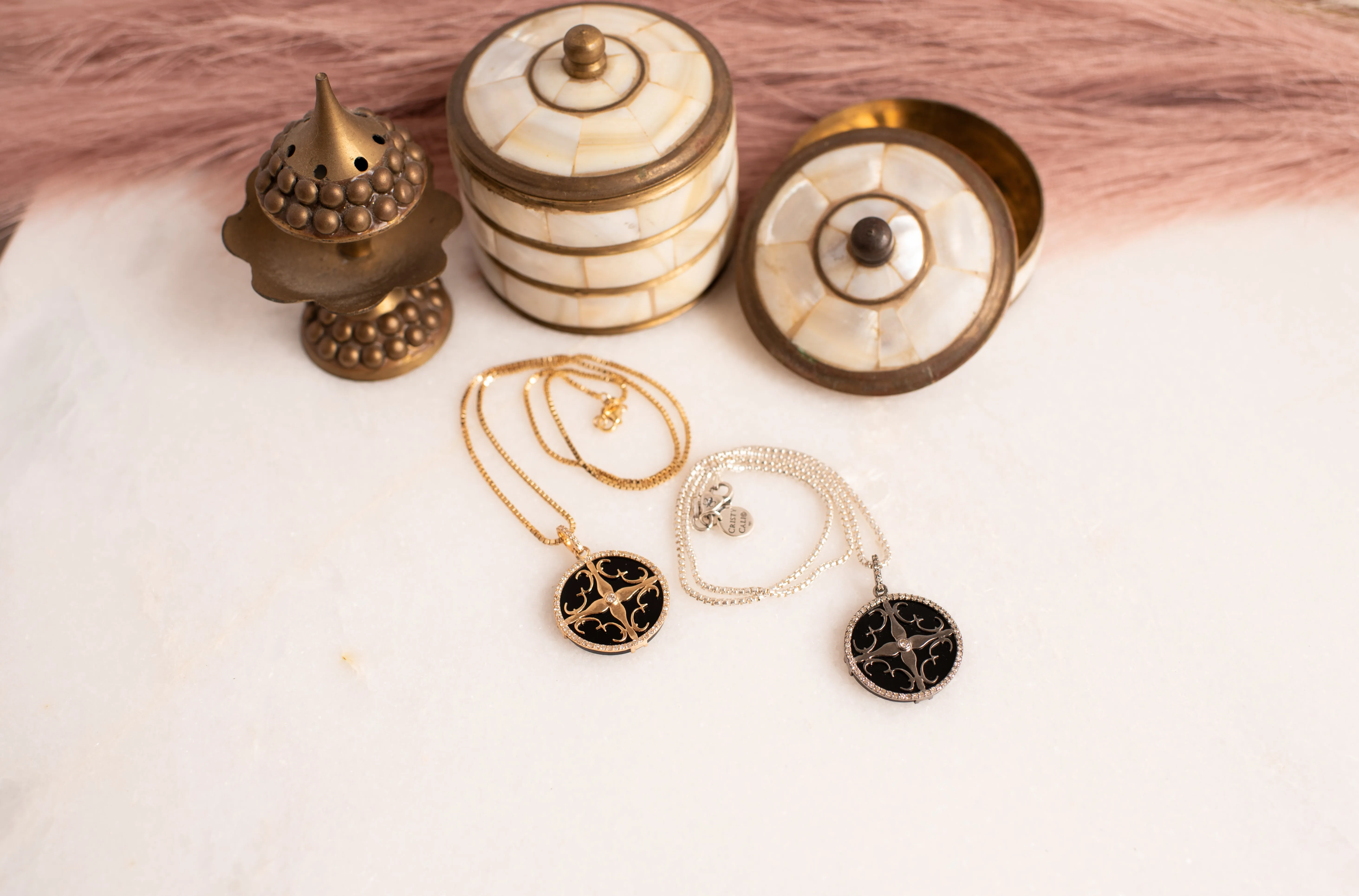 Diamond Onyx Cali Amulet - 14K Gold