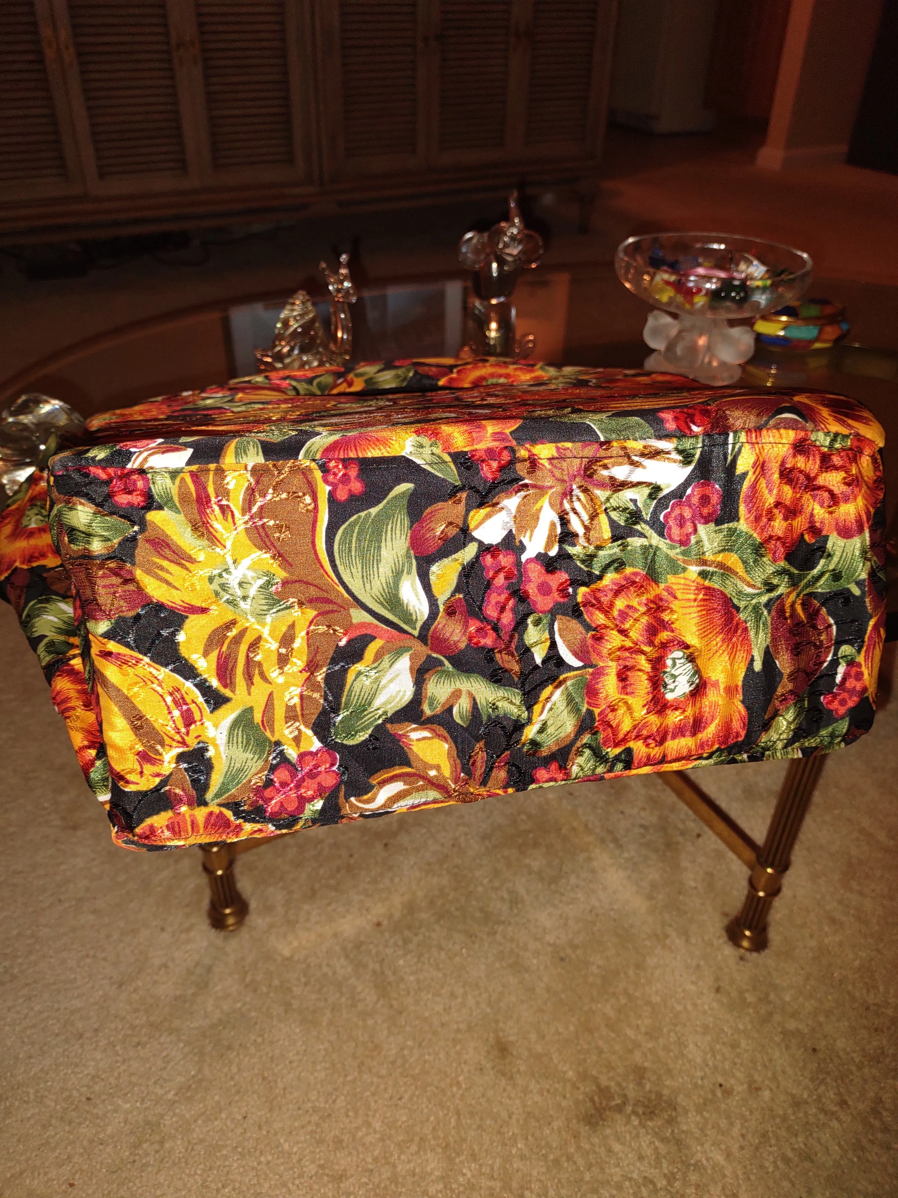 Elegant and Chic Going Out Assemble Caribbean style. Complete set. Purse handmade in Haïti