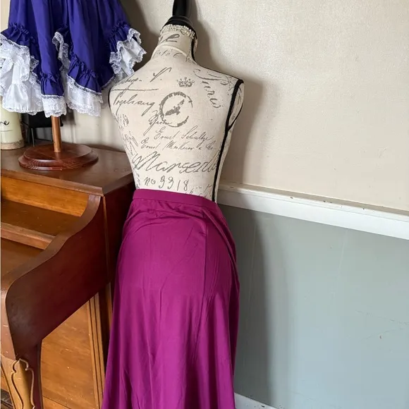 ♥️Elegant Flowing Resort Women's Skirt NWT
