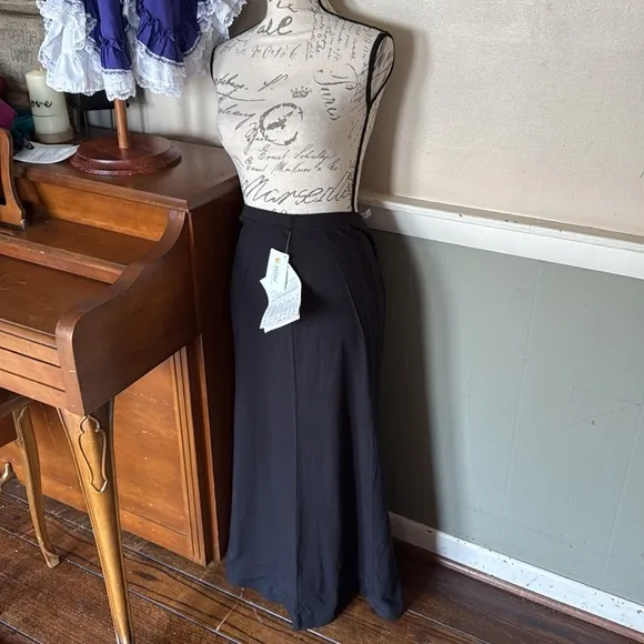 ♥️Elegant Flowing Resort Women's Skirt NWT