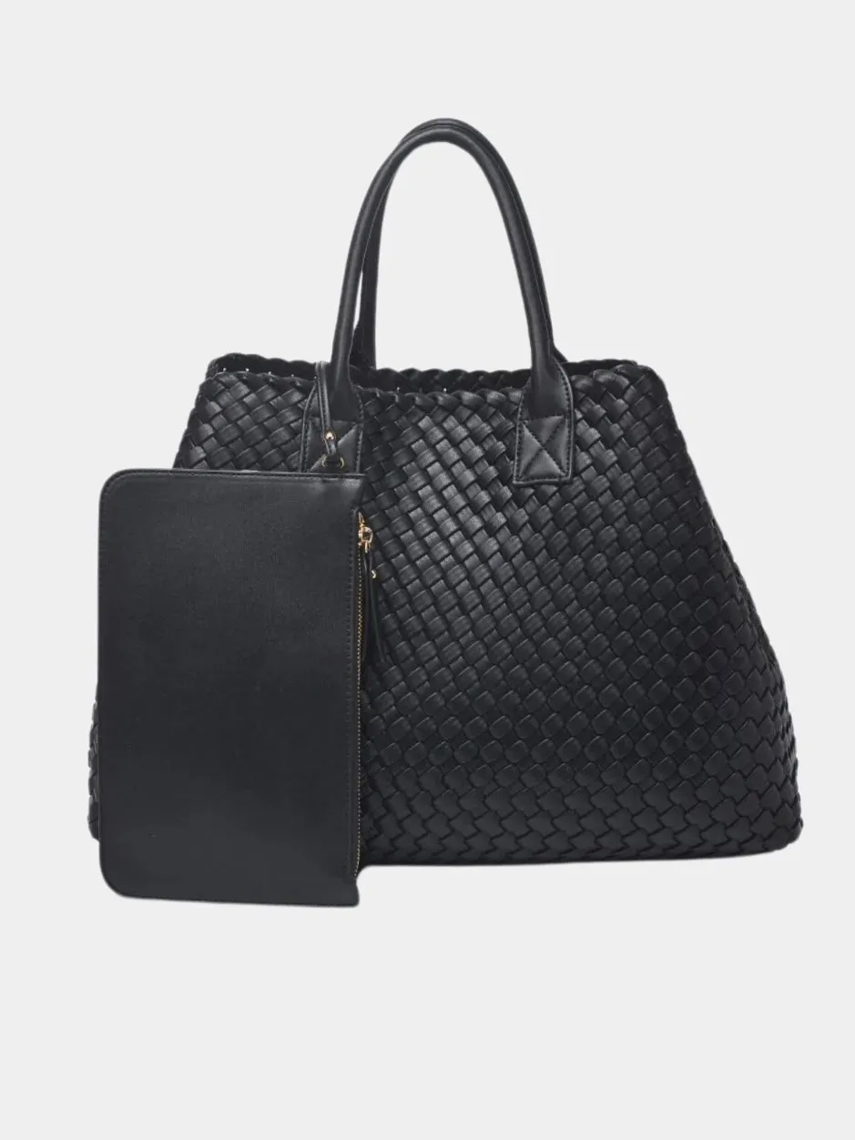 Elton Tote