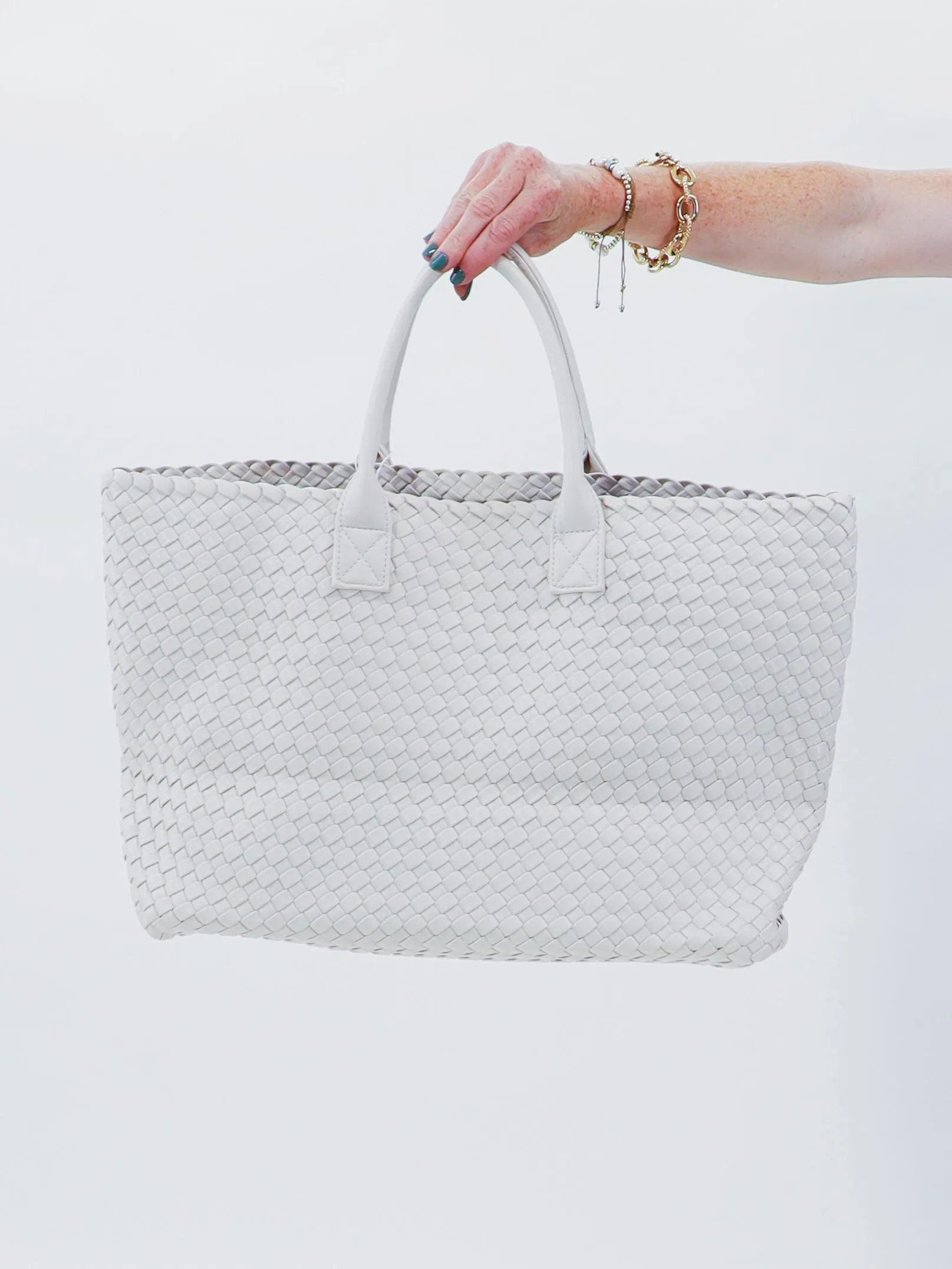 Elton Tote