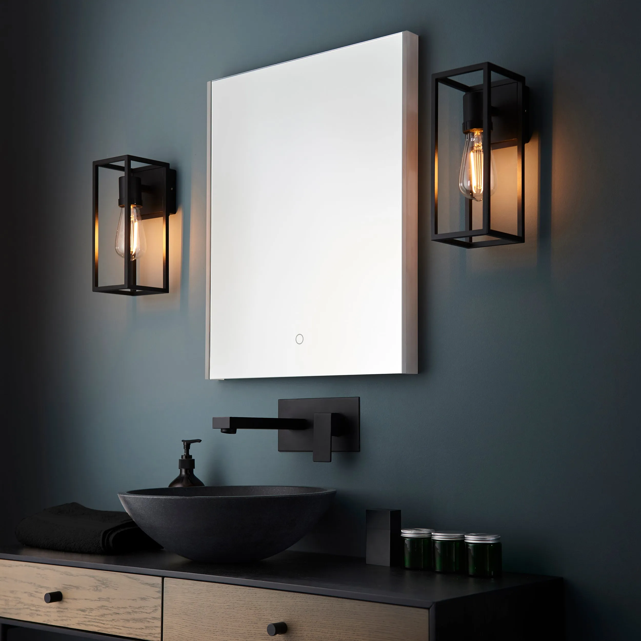 Endon 91993 Herbert 1lt Wall Textured black 10W LED E27 (Required)