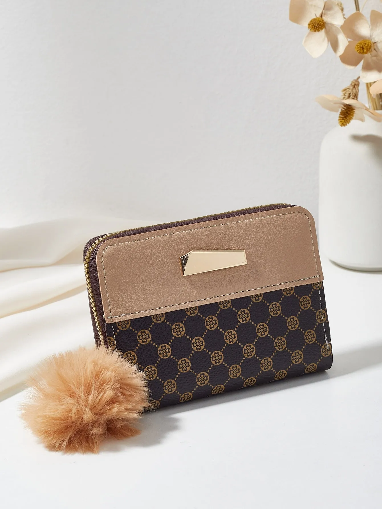 Geometric Color Blocking Wallet And Card Holder - Khaki