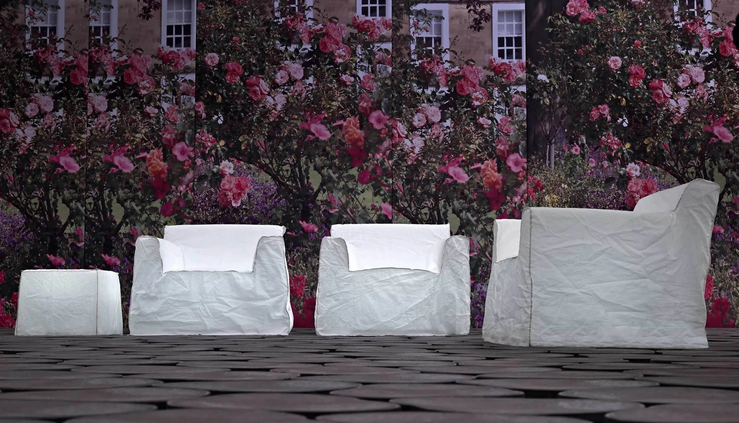 InOut 101 - Outdoor Armchair