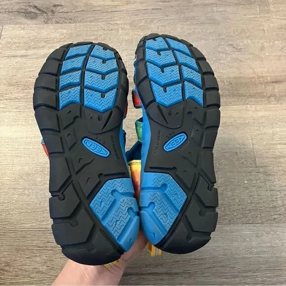 Kids' Keen Seacamp II CNX Vivid Blue / Original Tie Dye 4 NWOT