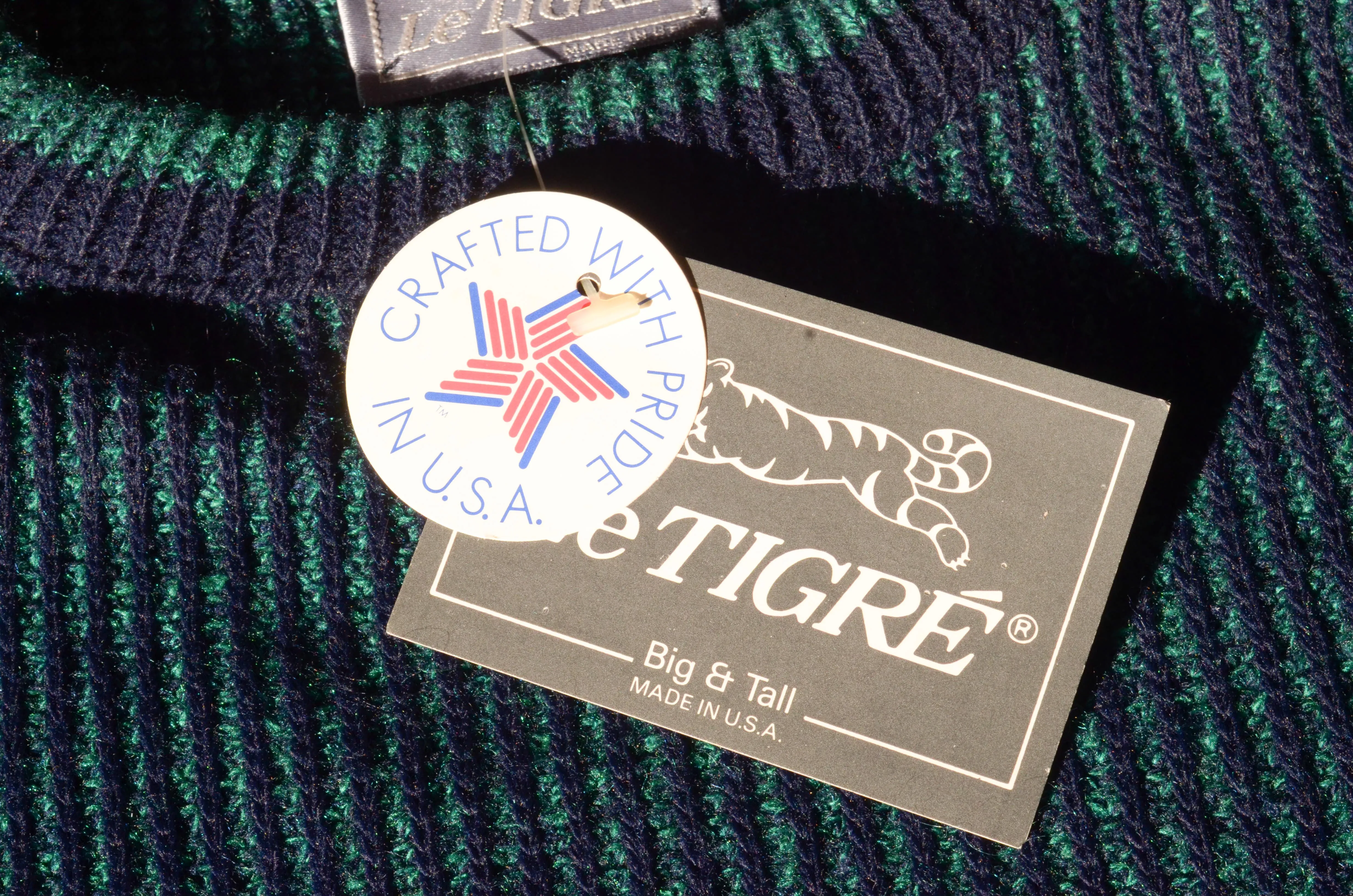 Le TIGRE - Acrylic Knit Sweater