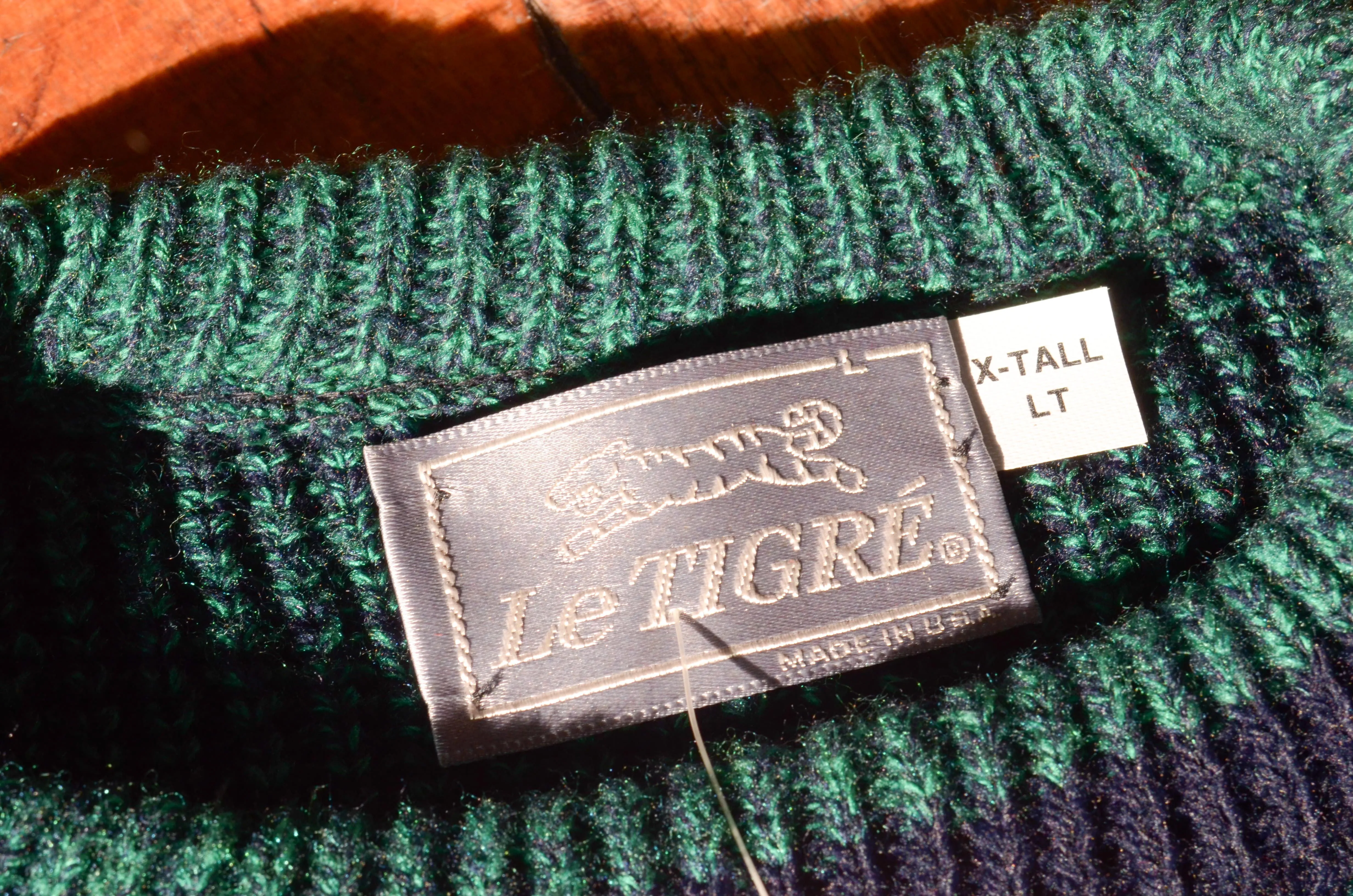 Le TIGRE - Acrylic Knit Sweater