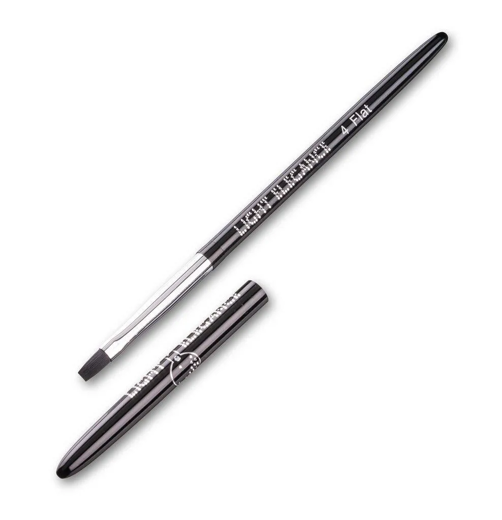 Light Elegance Bling Brush - #4 Flat
