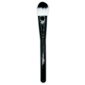 Mine. Deluxe Oval Foundation Brush