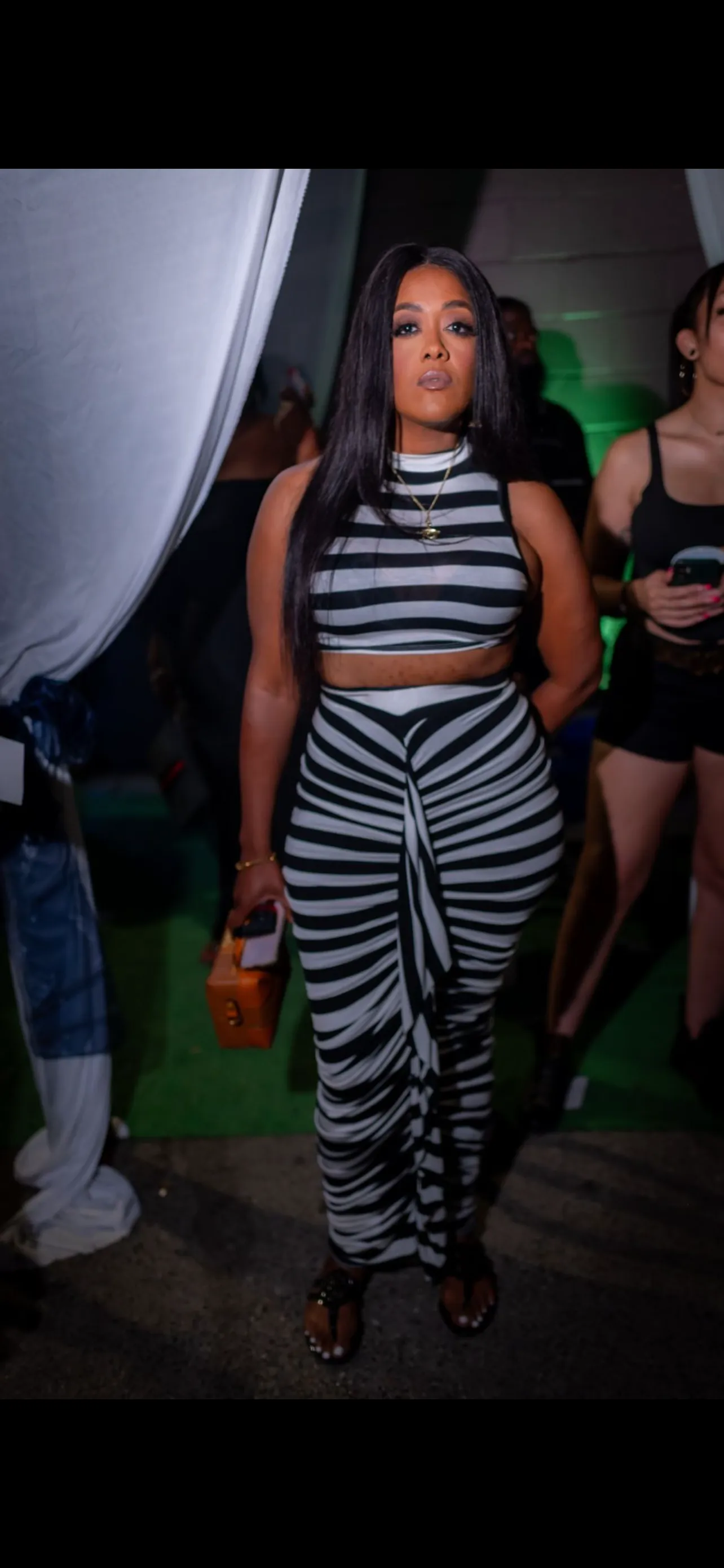 Mock Sleeveless Crop & Ruffle Skirt