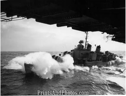 Navy  Destroyer USS Zellars 2686