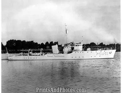 Navy PC451 Submarine Chaser  3025