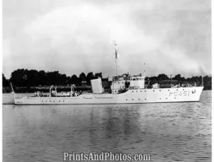 Navy PC451 Submarine Chaser  3025