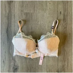 NEW VSX Lined Plunge Bra 32D