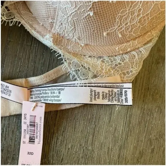 NEW VSX Lined Plunge Bra 32D