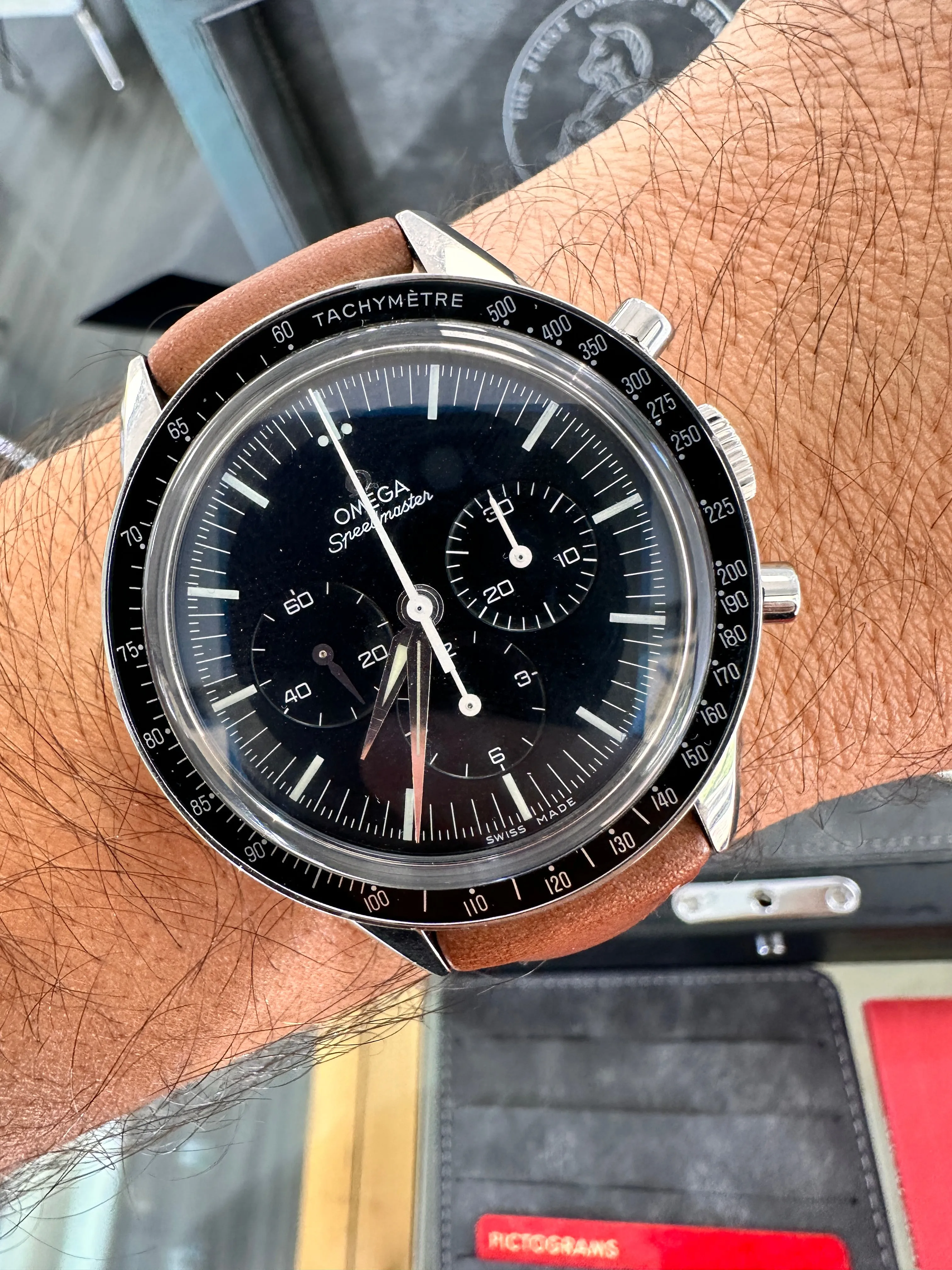 Omega Speedmaster Professional Moonwatch 311.32.40.30.01.001 PreOwned B/P