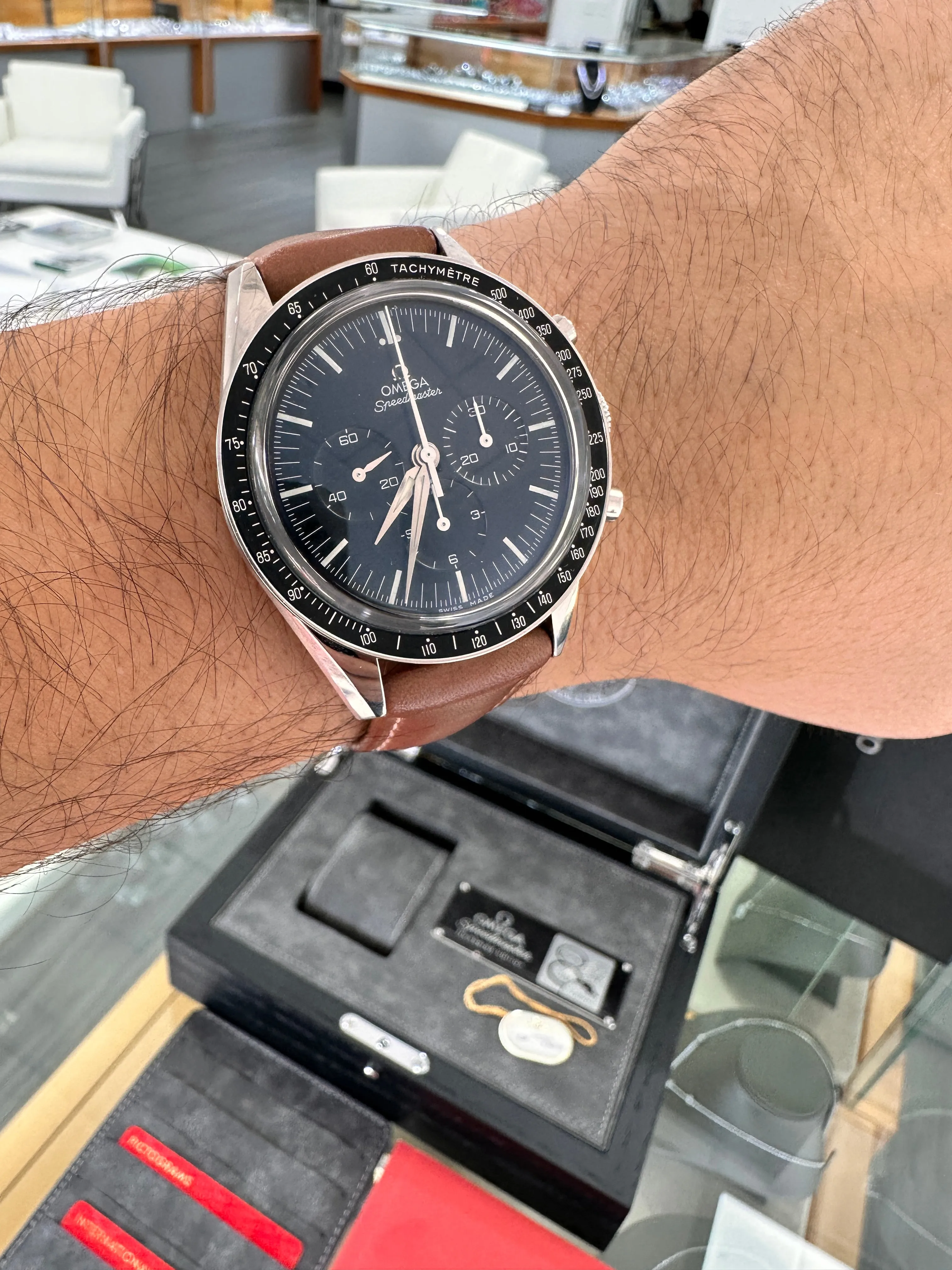 Omega Speedmaster Professional Moonwatch 311.32.40.30.01.001 PreOwned B/P