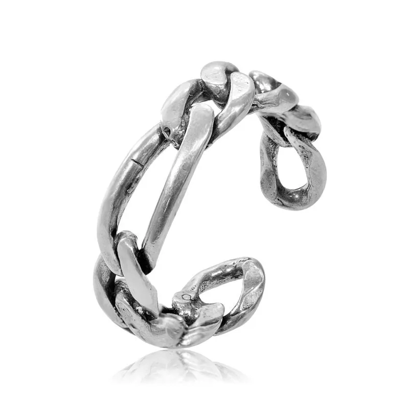 Open ring for a thick silver sandy man with spacious in the middle