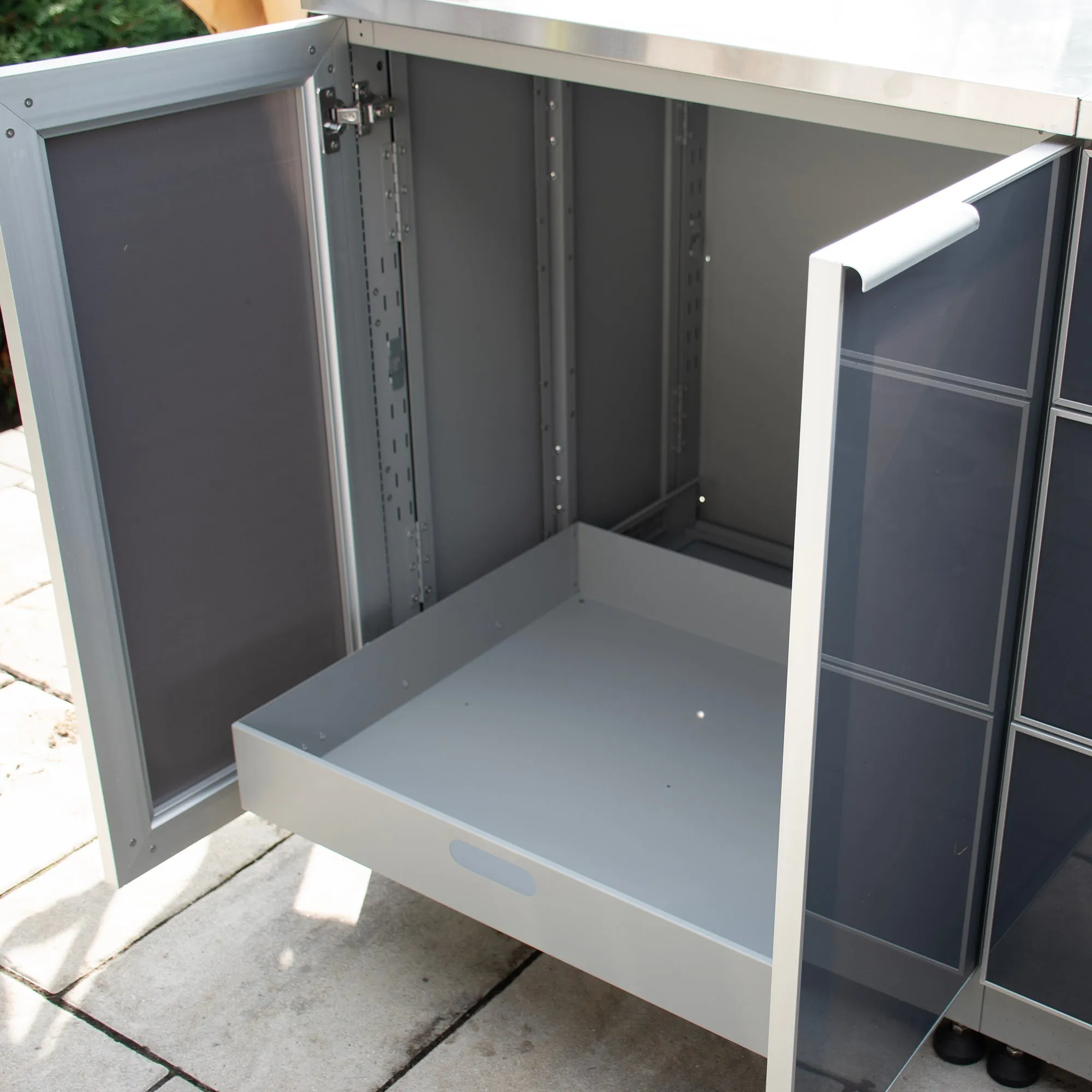 Outdoor Kitchen Large Pull Out Tray