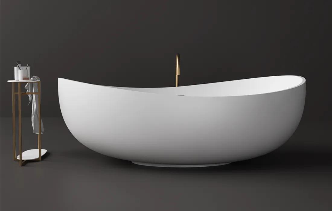 Oversized Wide Oval Bath - 1800 - ST85