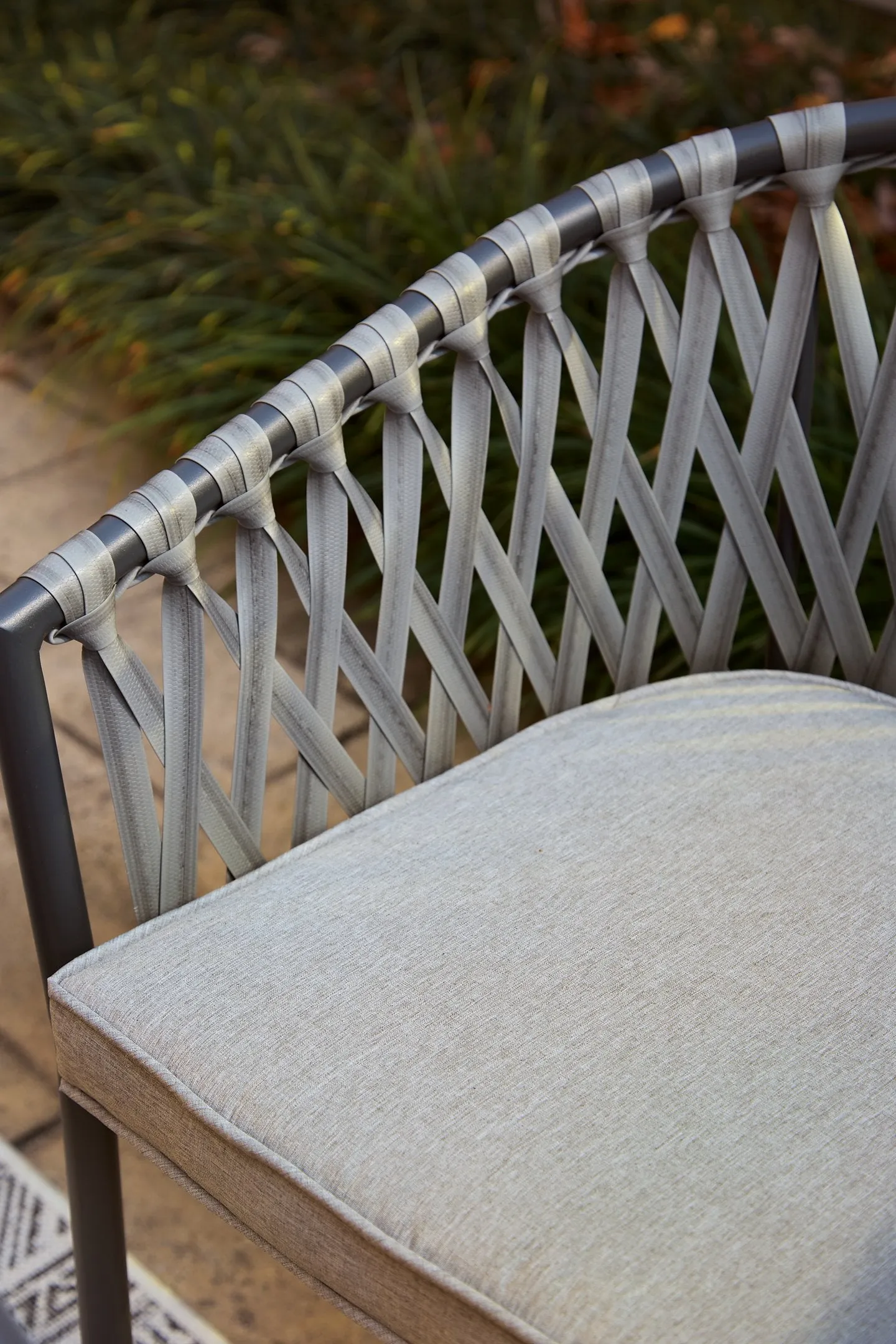 Palm Bliss 5-Piece Outdoor Dining Package