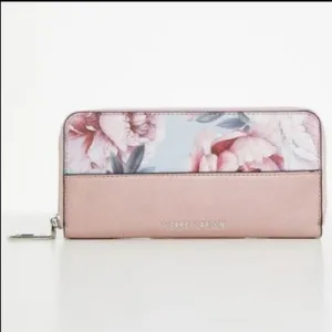 Pierre Cardin Romantic Floral Ziparound PCL05087FLMK-A0