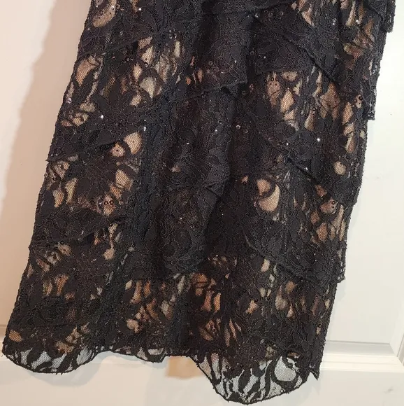 Scarlett Knee Length Black Dress Sequin Tier Lace Overlay V Neck Party Size 6