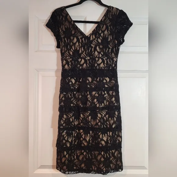 Scarlett Knee Length Black Dress Sequin Tier Lace Overlay V Neck Party Size 6