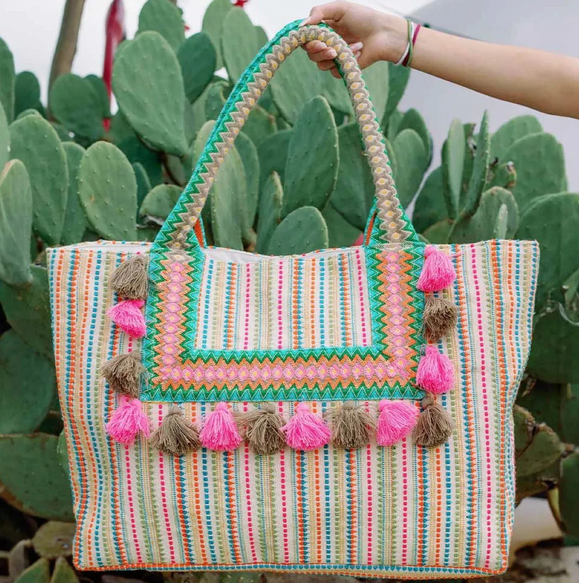 Siesta Tote Bag